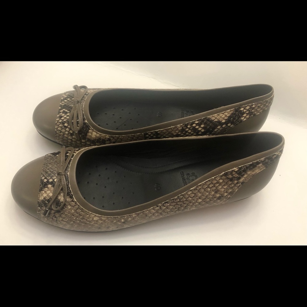 Ecco Flats In New Without Tags Condition Size 40/… - image 1